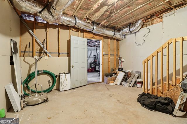 230 Aspen Lake Drive W, Newnan, GA 30263