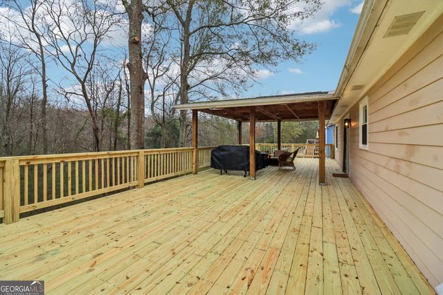 230 Aspen Lake Drive W, Newnan, GA 30263