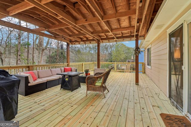 230 Aspen Lake Drive W, Newnan, GA 30263