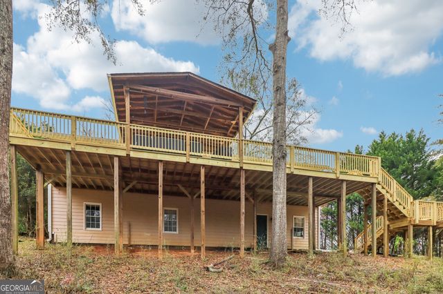 230 Aspen Lake Drive W, Newnan, GA 30263