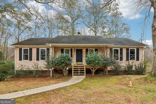 230 Aspen Lake Drive W, Newnan, GA 30263