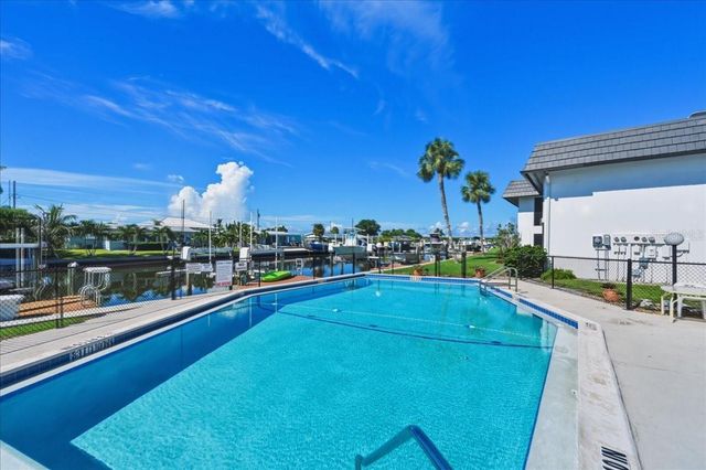 10407 WATERBIRD WAY 11, Bradenton, FL 34209