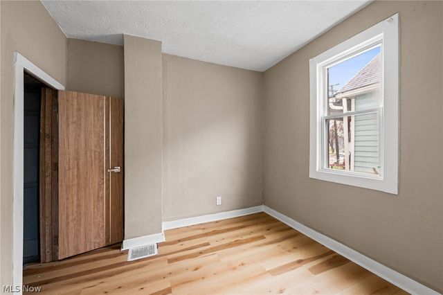 7604 Dudley Avenue, Cleveland, OH 44102