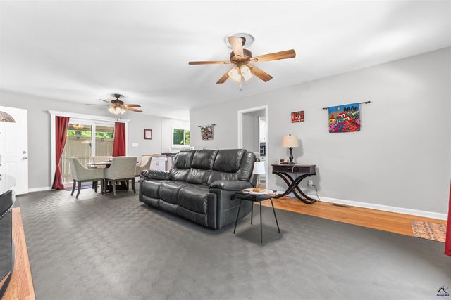 202 Woodland Drive, Warner Robins, GA 31088