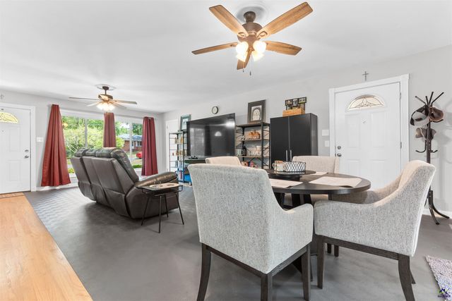 202 Woodland Drive, Warner Robins, GA 31088
