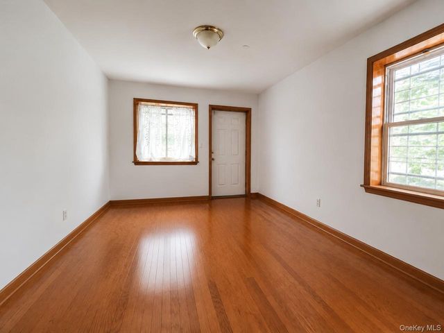 5308 90th Street 1B, Elmhurst, NY 11373