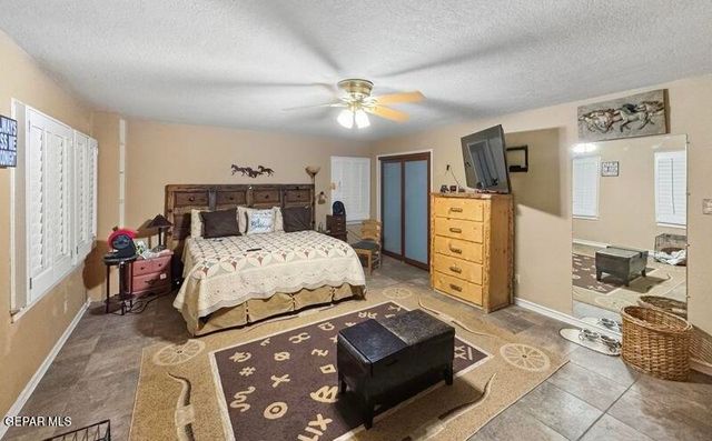 1007 KERBEY Avenue, El Paso, TX 79902