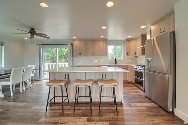 154 E 650 S, Farmington, UT 84025