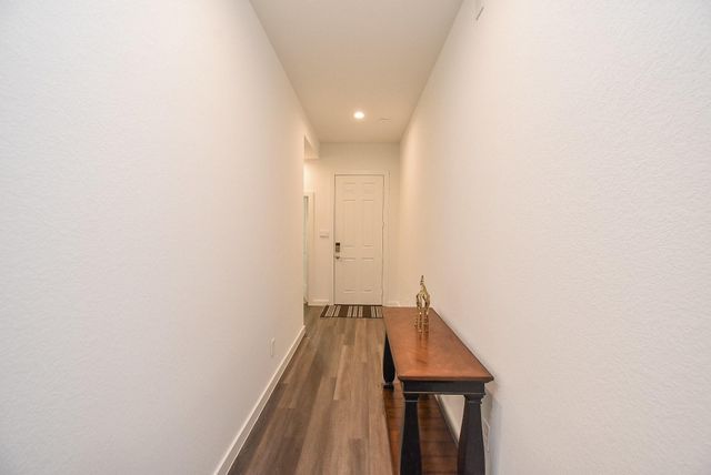 383 Westlake Terrace Drive, Conroe, TX 77304