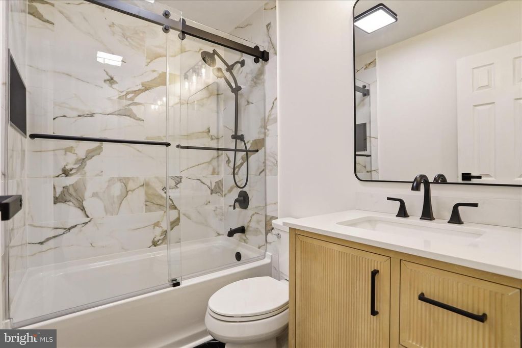 Image 26 of property listing at 15411 SHAMROCK RD SW, Cresaptown, MD 21502