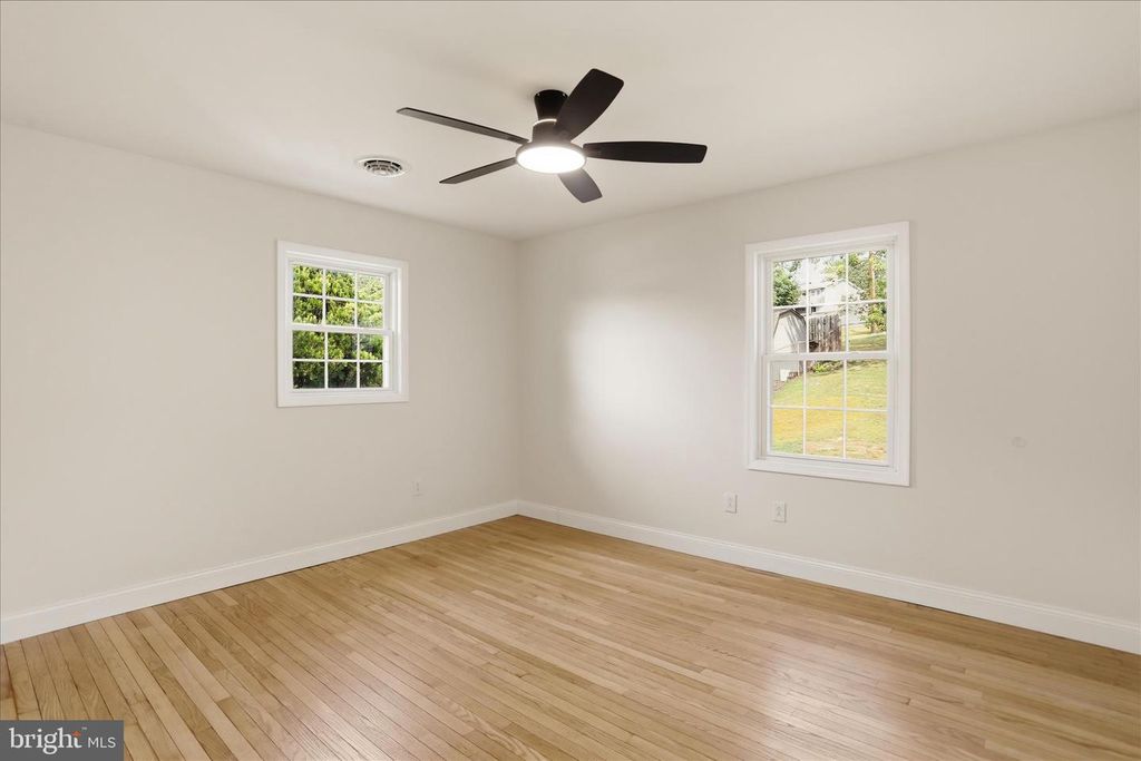 Image 29 of property listing at 15411 SHAMROCK RD SW, Cresaptown, MD 21502