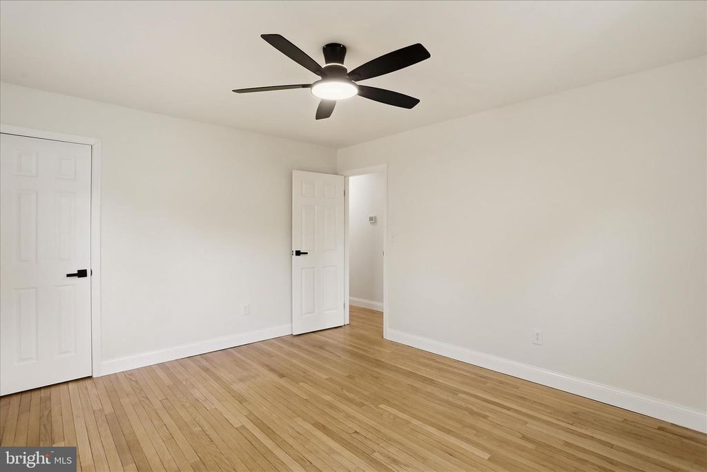 Image 31 of property listing at 15411 SHAMROCK RD SW, Cresaptown, MD 21502
