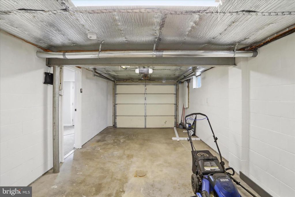 Image 33 of property listing at 15411 SHAMROCK RD SW, Cresaptown, MD 21502