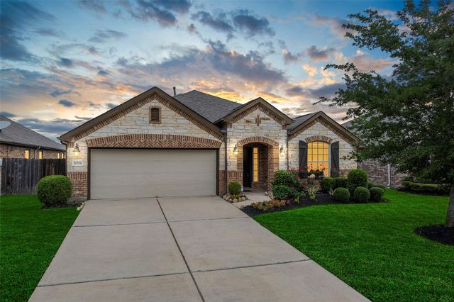 20726 Arrow Falls Lane, Richmond, TX 77407