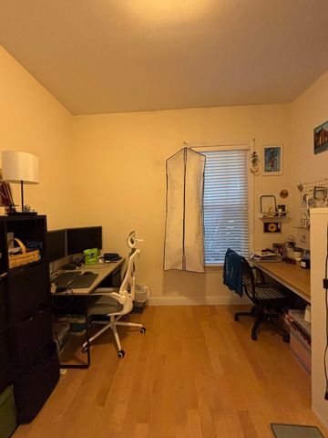 209 Harvard St. 1, Cambridge, MA 02139