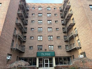 87-56 NW Francis Lewis Boulevard NW B-33, Queens Village, NY 11427