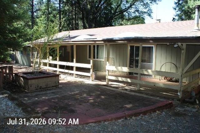 5553 Happy Pines Ct, Foresthill, CA 95631