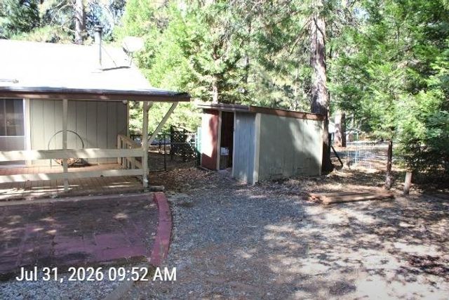 5553 Happy Pines Ct, Foresthill, CA 95631