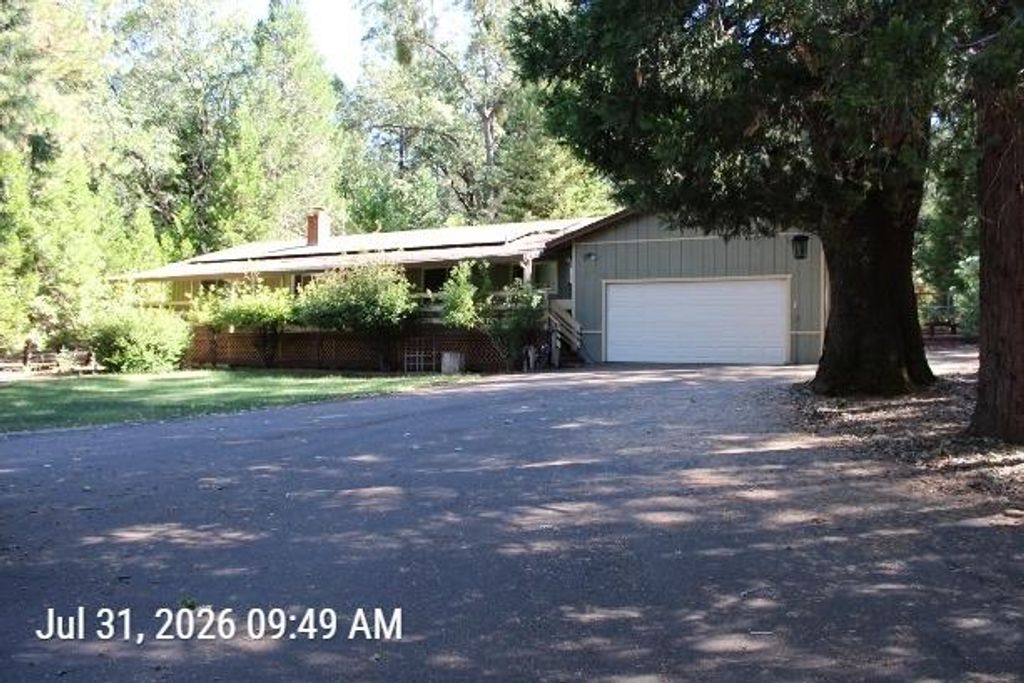 5553 Happy Pines Ct, Foresthill, CA 95631