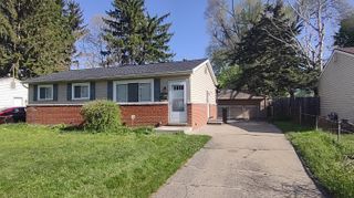 2365 Ravinewood, Ypsilanti Twp, MI 48198