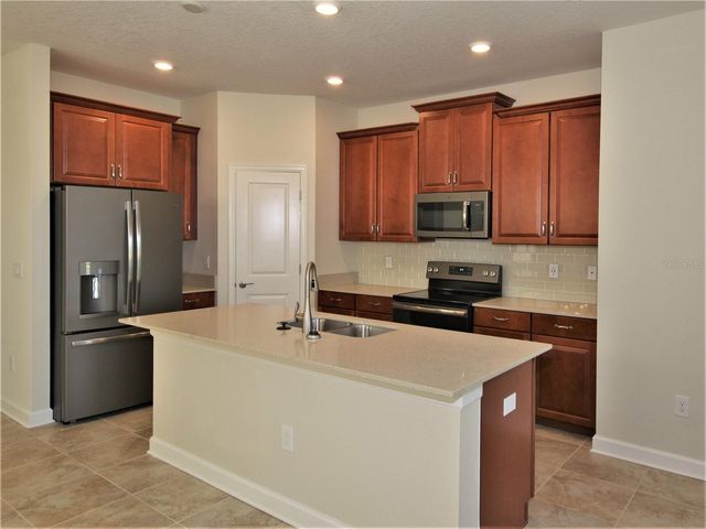 4575 TRIBUTE TRAIL, Kissimmee, FL 34746