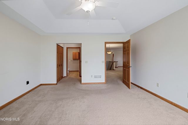 1706 Daniel Drive, Millbury, OH 43447