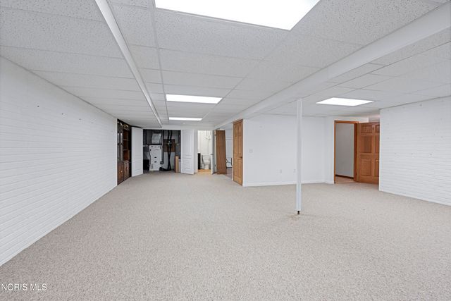 1706 Daniel Drive, Millbury, OH 43447