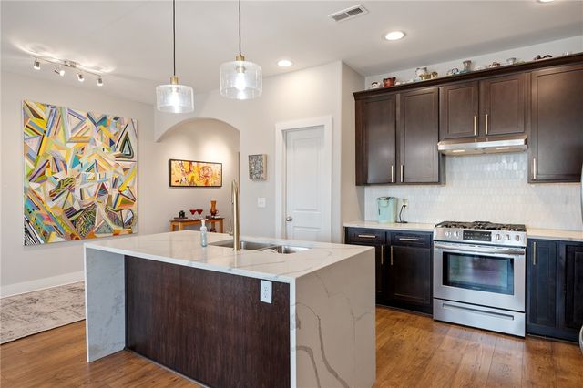 305 Ellsberry Way, Greer, SC 29651