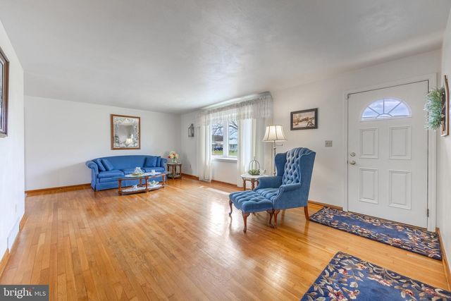 125 ARMAGAST RD, Bellefonte, PA 16823