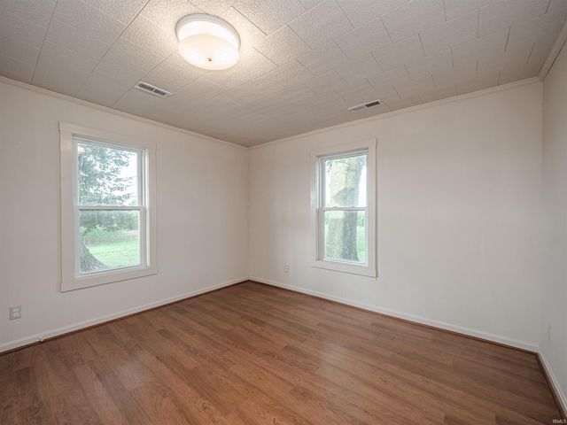 1000 Hastings Lane, Mount Vernon, IN 47620