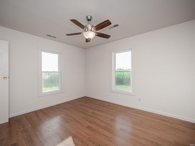 1000 Hastings Lane, Mount Vernon, IN 47620