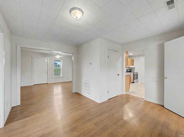 1000 Hastings Lane, Mount Vernon, IN 47620