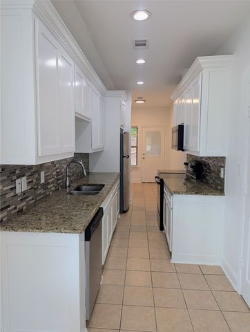 3201 Bois D Arc Street, Greenville, TX 75401