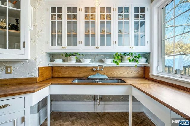 60 Wildwood Avenue, West Orange, NJ 07052