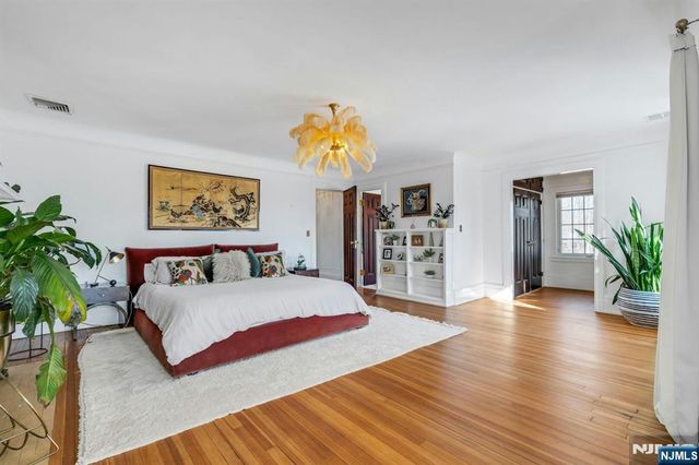 60 Wildwood Avenue, West Orange, NJ 07052