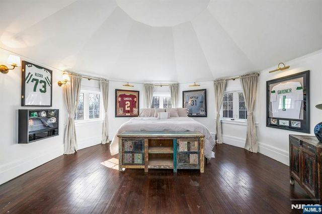 60 Wildwood Avenue, West Orange, NJ 07052