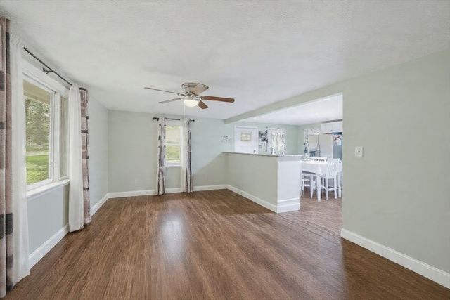 1582 Varnum Ave, Lowell, MA 01854