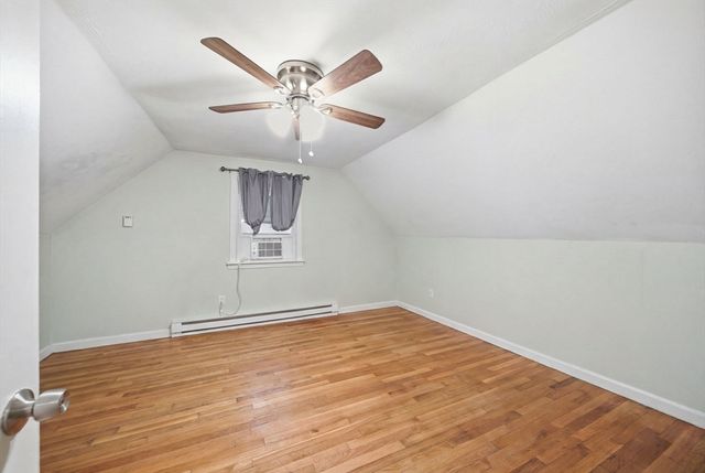 1582 Varnum Ave, Lowell, MA 01854