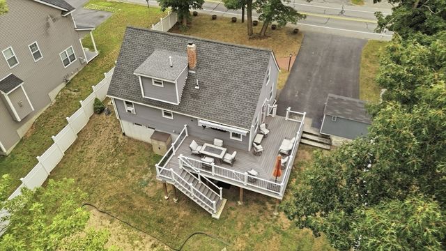 1582 Varnum Ave, Lowell, MA 01854