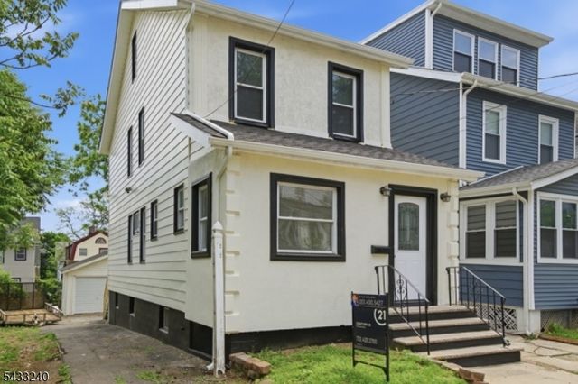 306 Smith St, Newark City, NJ 07106