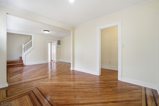 306 Smith St, Newark City, NJ 07106