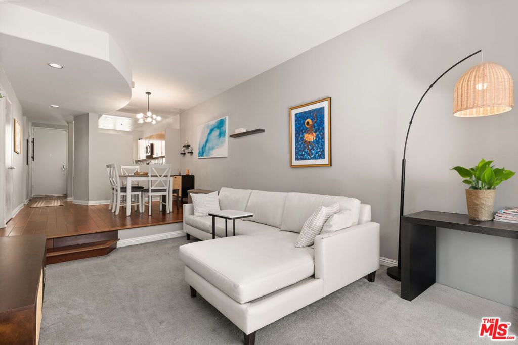 5350 Sepulveda Boulevard 7, Los Angeles, CA 91411 — photo 4