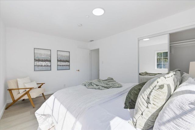 609 Gloria Court, San Mateo, CA 94401