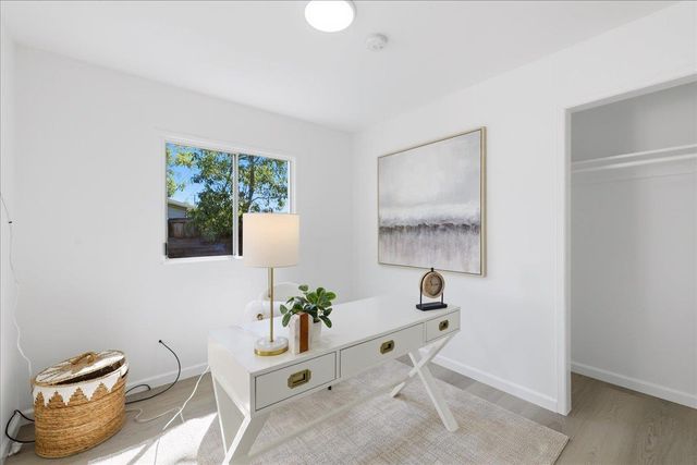 609 Gloria Court, San Mateo, CA 94401