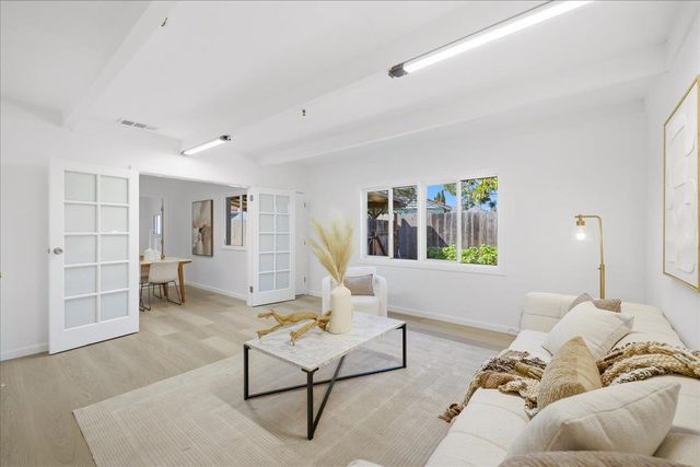 609 Gloria Court, San Mateo, CA 94401