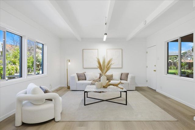 609 Gloria Court, San Mateo, CA 94401