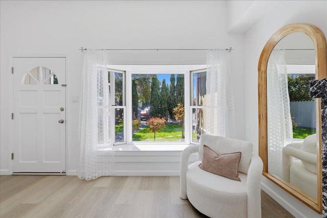 609 Gloria Court, San Mateo, CA 94401