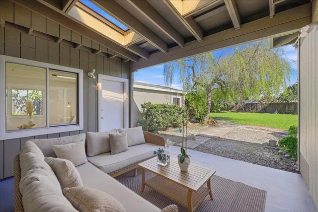 609 Gloria Court, San Mateo, CA 94401