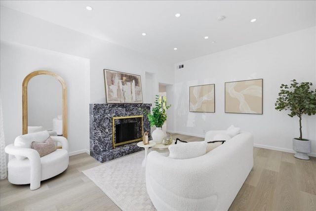 609 Gloria Court, San Mateo, CA 94401