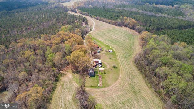 23205 CARNEAL LN, Ruther Glen, VA 22546